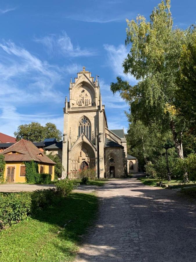 Hotel garni Zum Rebstock Naumburg  Exteriör bild