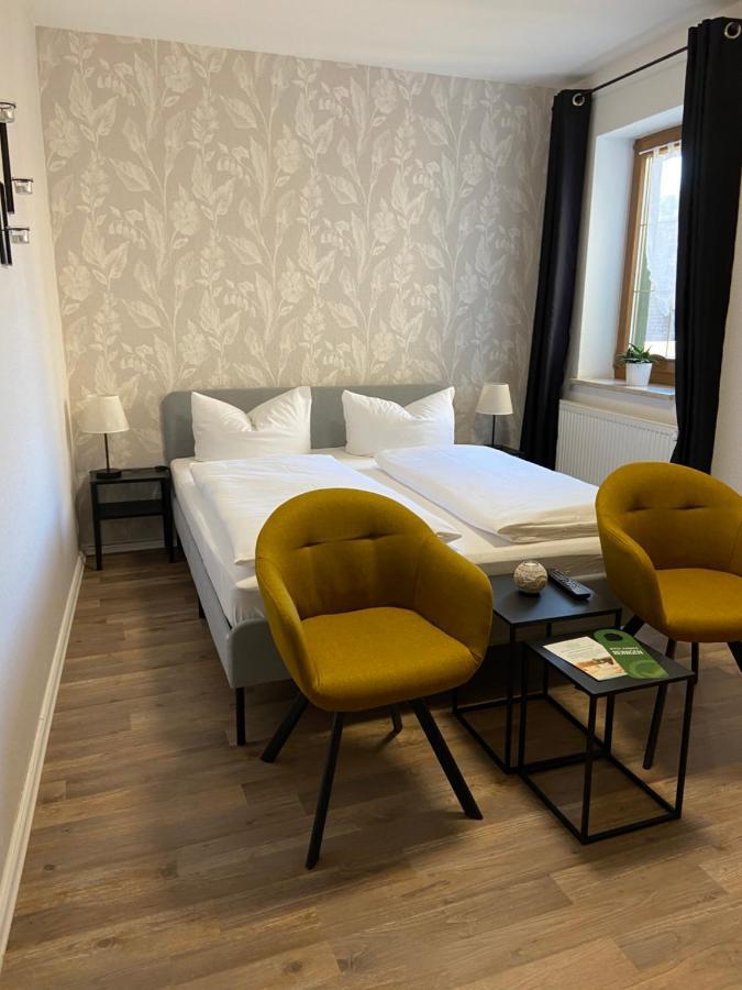 Hotel garni Zum Rebstock Naumburg  Exteriör bild