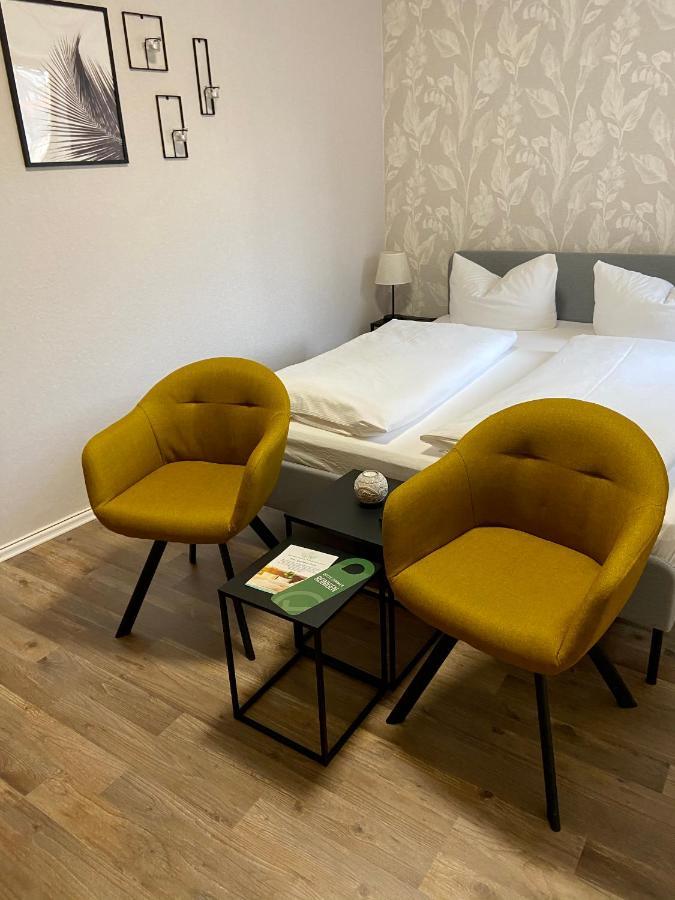 Hotel garni Zum Rebstock Naumburg  Exteriör bild