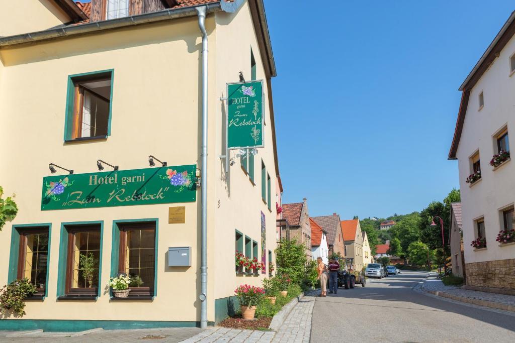 Hotel garni Zum Rebstock Naumburg  Exteriör bild