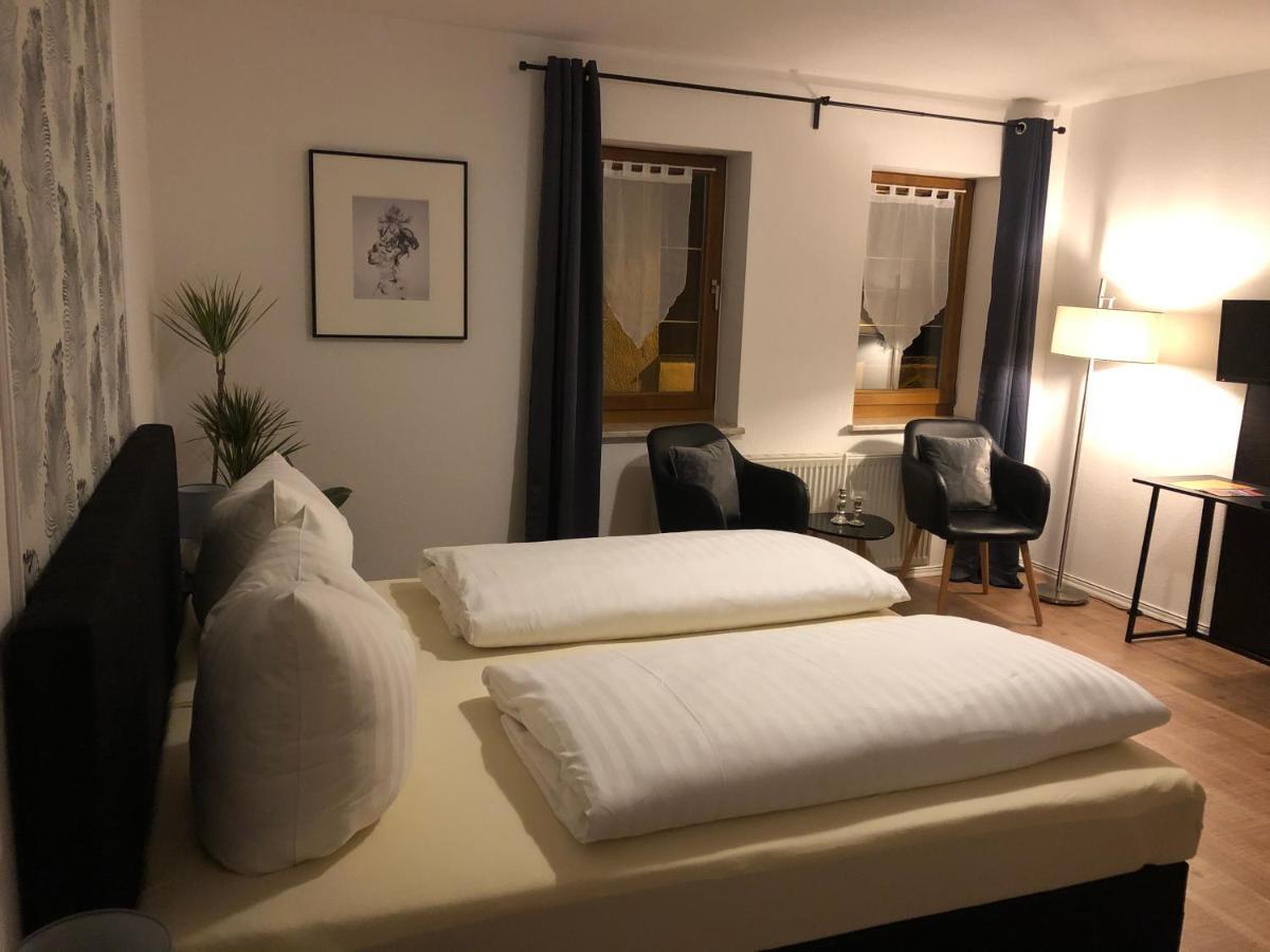 Hotel garni Zum Rebstock Naumburg  Exteriör bild