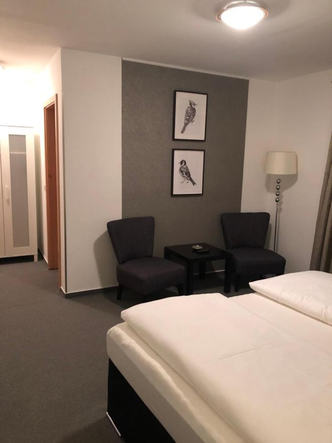 Hotel garni Zum Rebstock Naumburg  Exteriör bild